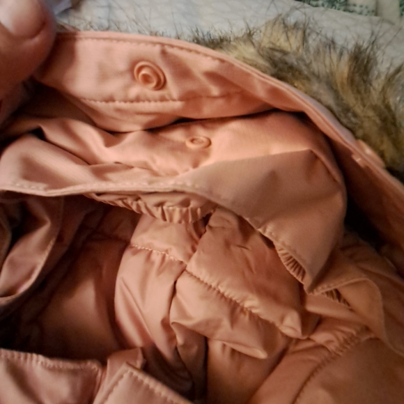 The North Face Jacket Girls - Picture 8 of 12